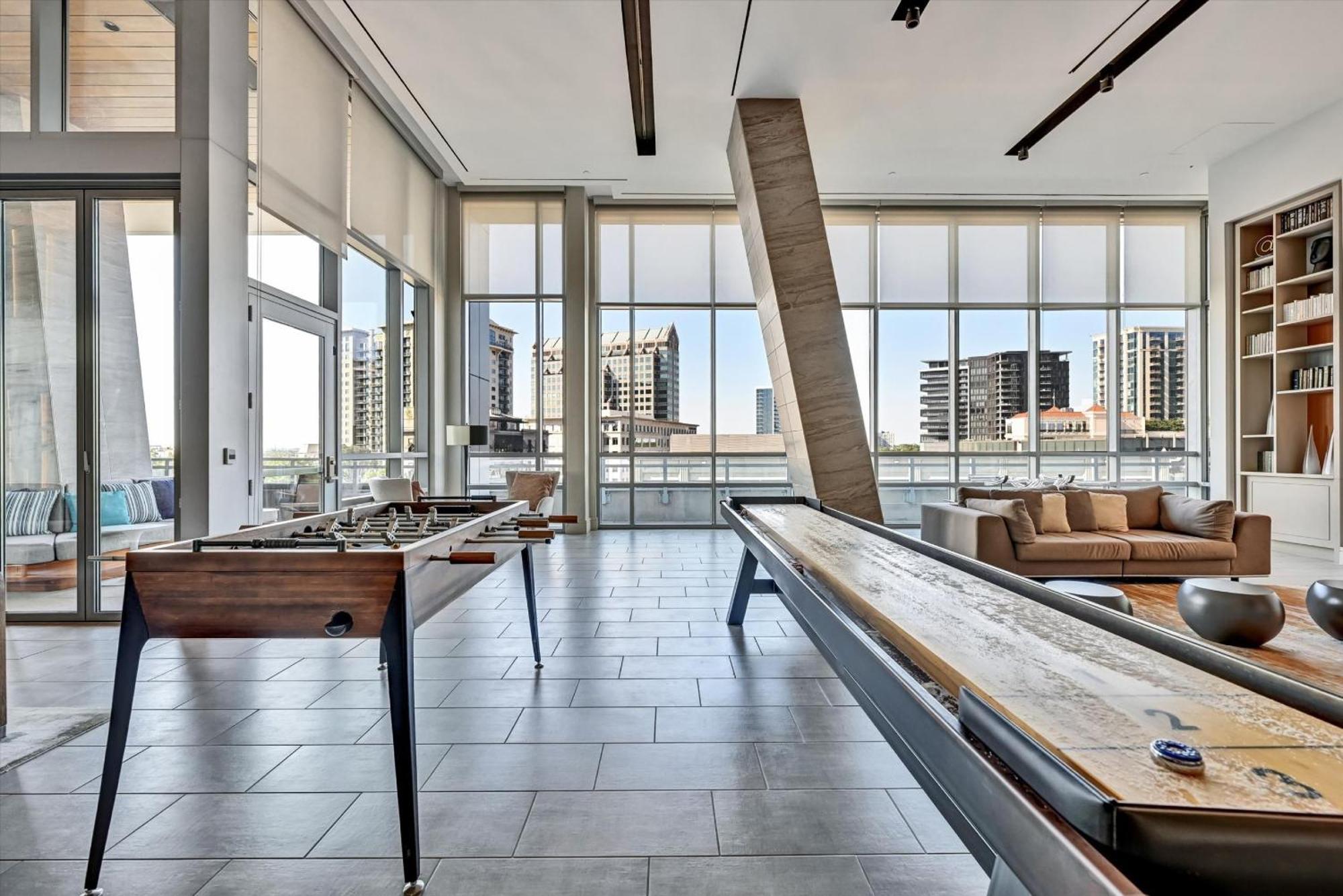 Global Luxury Suites Buckhead แอตแลนตา ภายนอก รูปภาพ